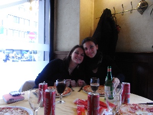 fiona&sabrina_300.jpg
